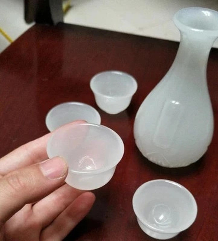 5Pcs Beautifully Glass Imitation White Jade Wine Glass Wine Set Wine Dispenser