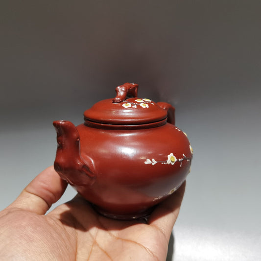 Chinese Yixing Zisha Clay Handmade Exquisite Teapot(报春壶 低款:郝彤彤)