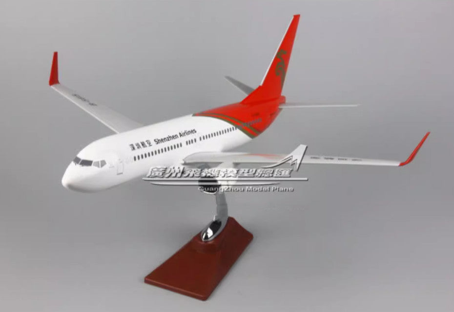 47CM Shenzhen Airlines BOEING 737-800 B-5615 Plane Resin Aircrarft Model