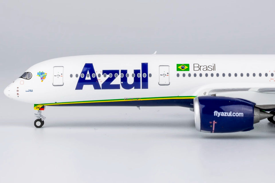 1:400 NG Model Azul AIRBUS A350-900 Passenger Airplane Diecast Aircraft Model