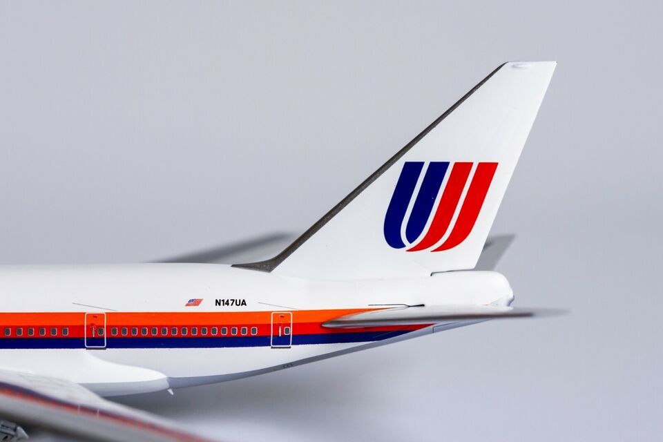 1:400 NG Model UNITED BOEING 747SP Passenger Aircraft Diecast Airplane Model