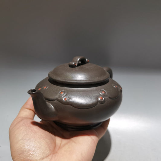 Chinese Yixing Zisha Clay Handmade Exquisite Teapot(如意壶 底款:汪寅仙)