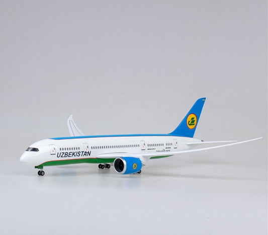 1:130 43CM UZBEKISTAN BOEING 787 Passenger Airplane Landing Gear Resin Model