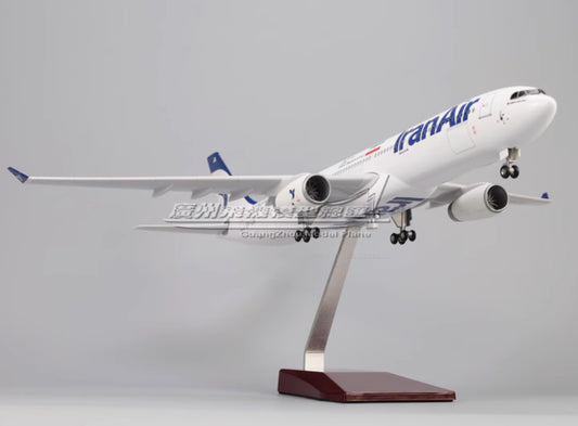 1:135 47CM IranAir AIRBUS A330 Passenger Airplane Landing Gears Resin Model