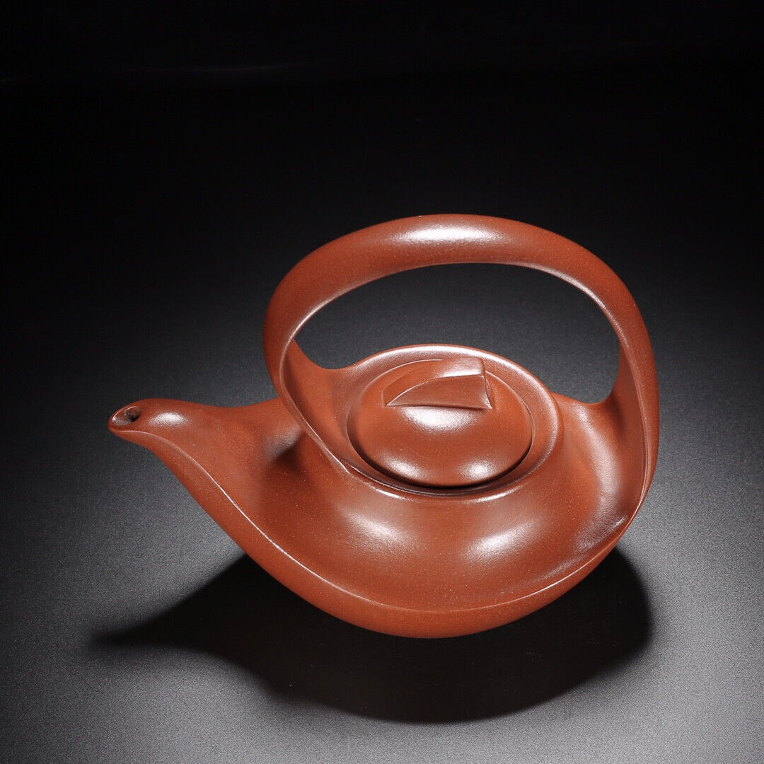 Chinese Yixing Zisha Clay Handmade Exquisite Teapot (曲壶 【底款】汪寅仙)