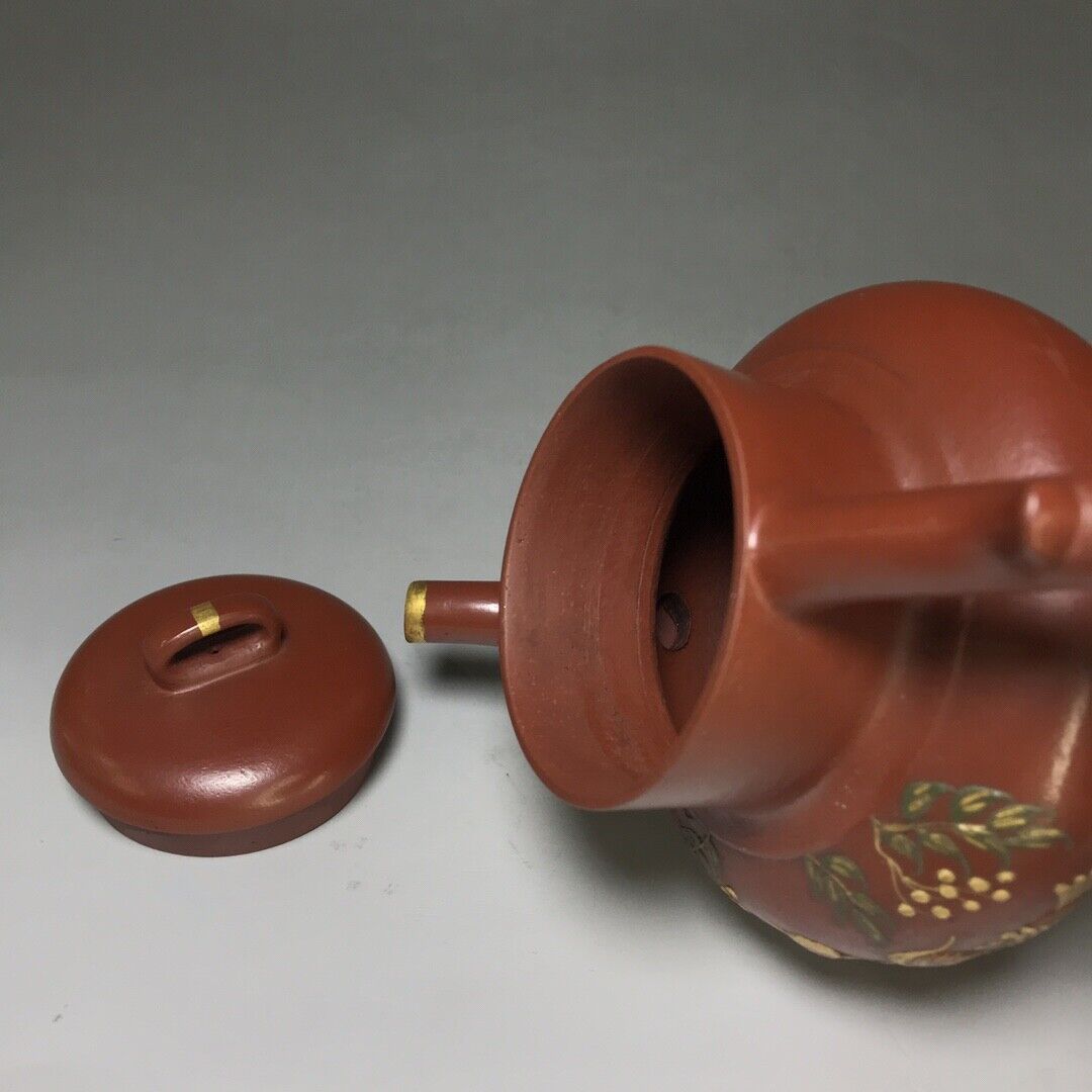 Chinese Yixing Zisha Clay Handmade Exquisite Teapot (三足 底款:大彬)