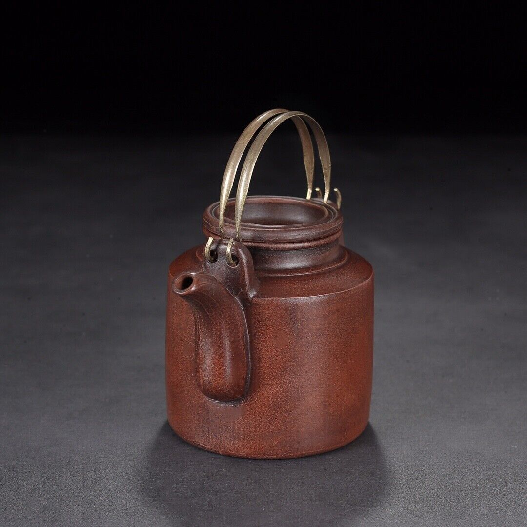 Chinese Yixing Zisha Clay Handmade Exquisite Teapot (洋桶 底款:周桂珍)