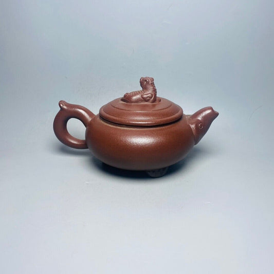 Chinese Yixing Zisha Clay Handmade Exquisite Teapot (藏龙卧虎 底款:尹益中)