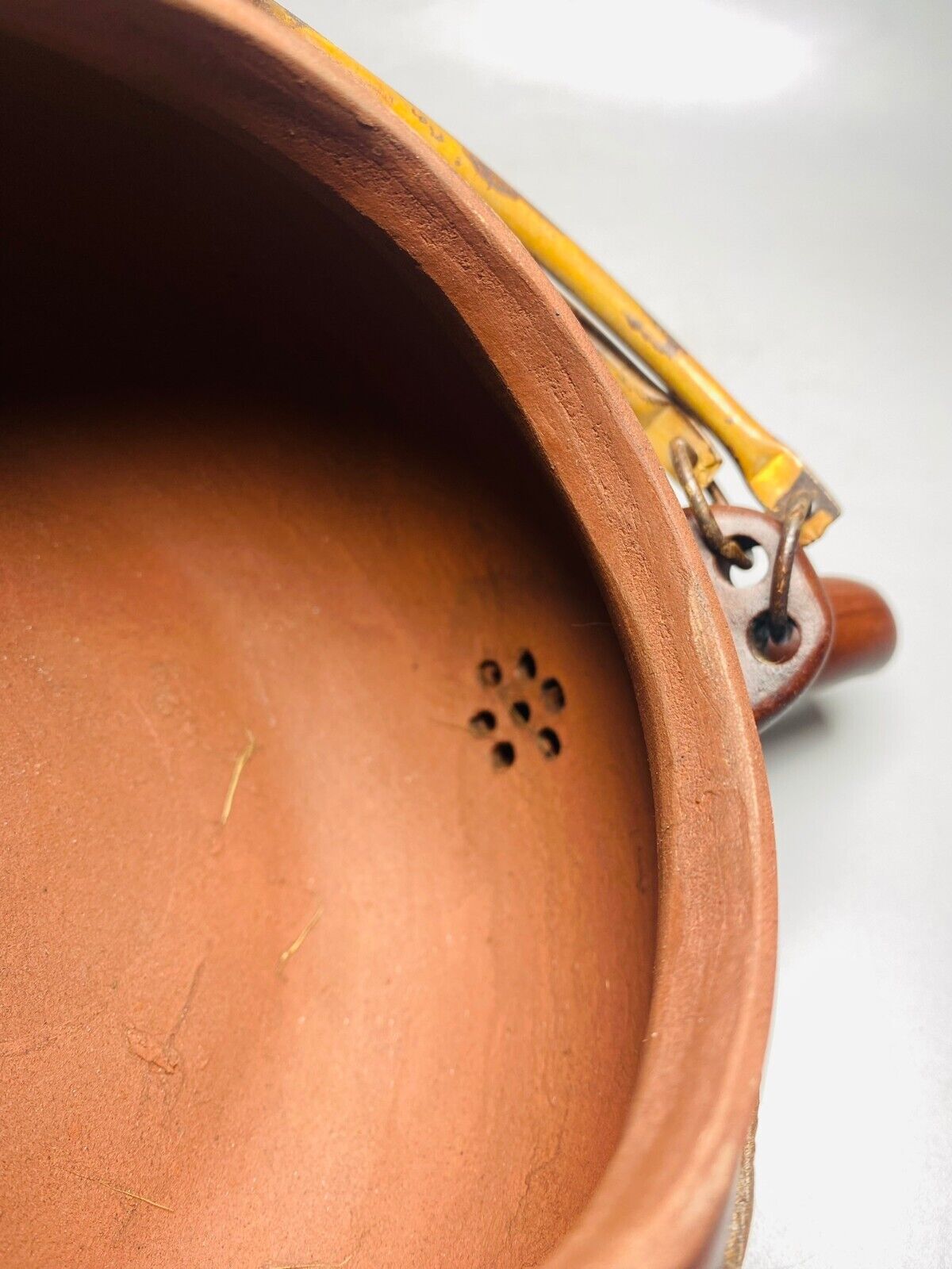 Chinese Yixing Zisha Clay Handmade Exquisite Teapot (大扁铜提梁双龙壶 底款:时大彬)