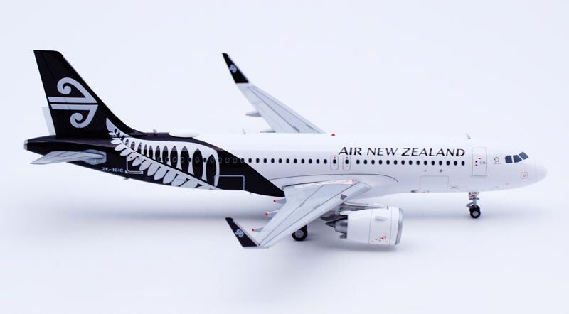 1:200 JC Wings AIR NEW ZEALAND AIRBUS A320neo Passenger Airplane Diecast Model