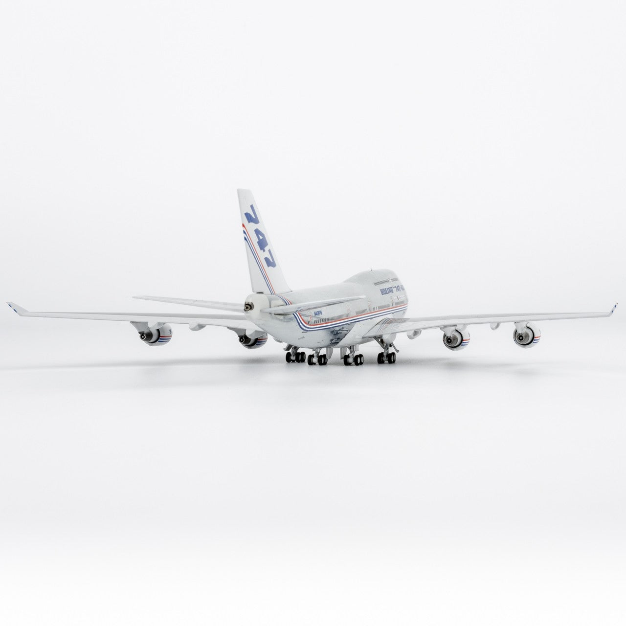 1:400 NGmodels Boeing B747-400 N401PW Passenger Airplane Diecast Plane Model