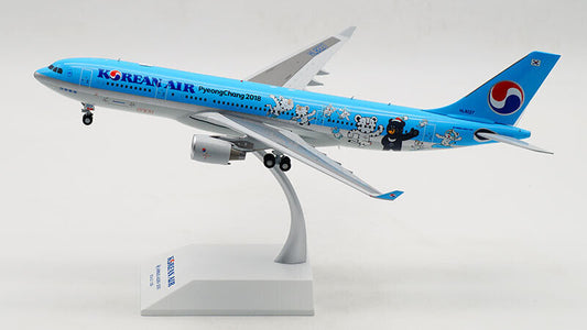 1:200 30CM JC WINGS KOREAN AIR AIRBUS A330-200 Passenger Airplane Diecast Model