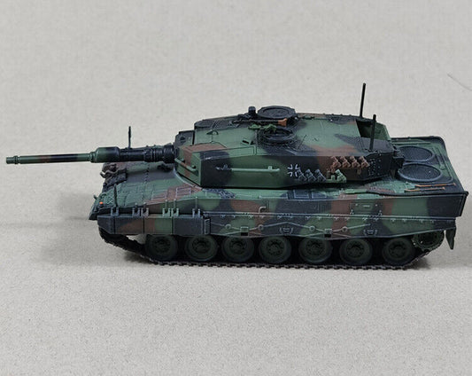 1/72 Panzerkampf German Leopard 2A4 Main Battle Tank NATO Tricolor Alloy Model