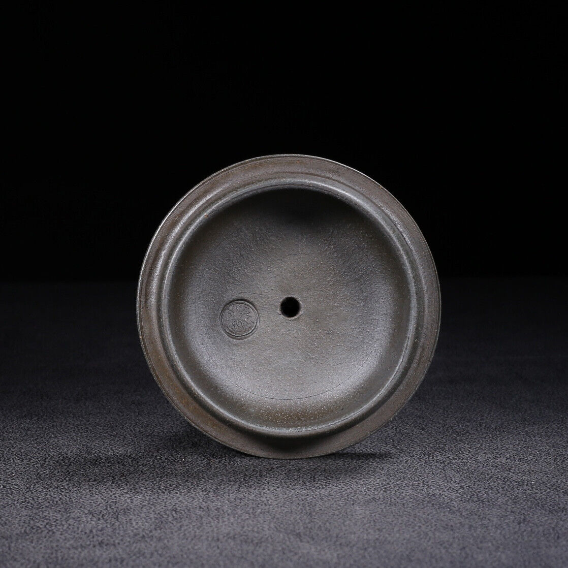l-0Chinese Yixing Zisha Clay Handmade Exquisite Teapot (四方 底款:施小马)