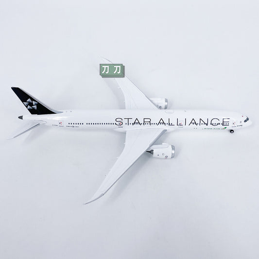 1:400 NG Models EVA AIR B787-10 Passenger Airplane Diecast Aircraft Model