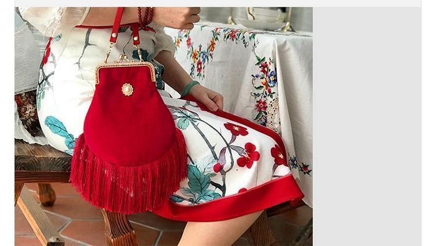 Handmade Velvet Vintage Green/ Red Bag Tassel Fashion Handbag Purse 18*28 CM 1PC