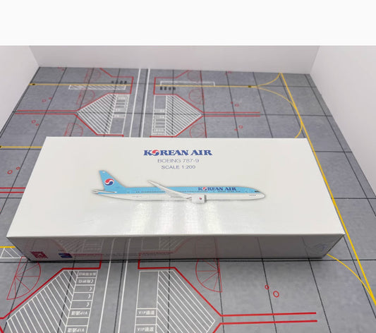 1:200 32CM Hogan KOREAN AIR BOEING 787-9 Aircraft ABS Plastic Airplane Model