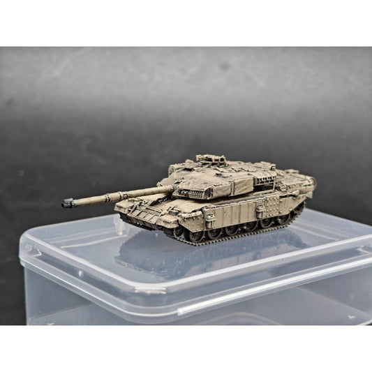 1/144 British Challenger Main Battle Tank Painted Finished Model