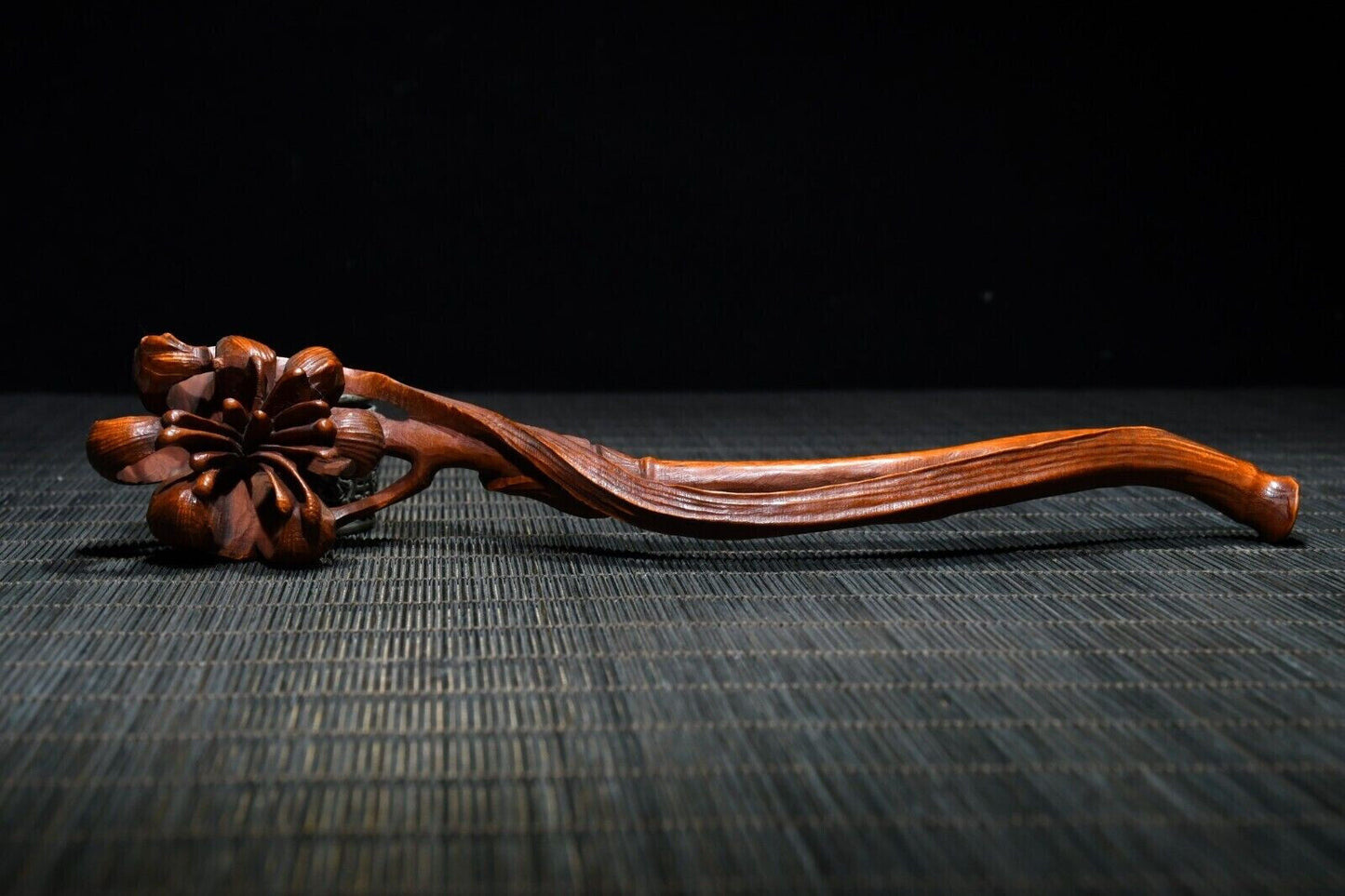 Boxwood Ruyi