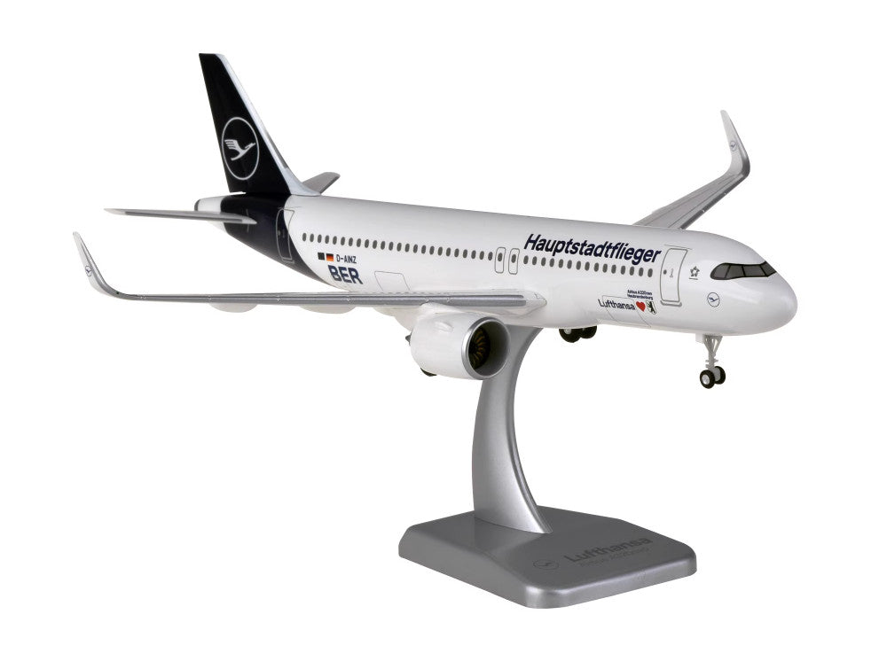 1:200 Hogan Lufthansa AIRBUS A320NEO Passenger Plane ABS Plastic Aircraft Model