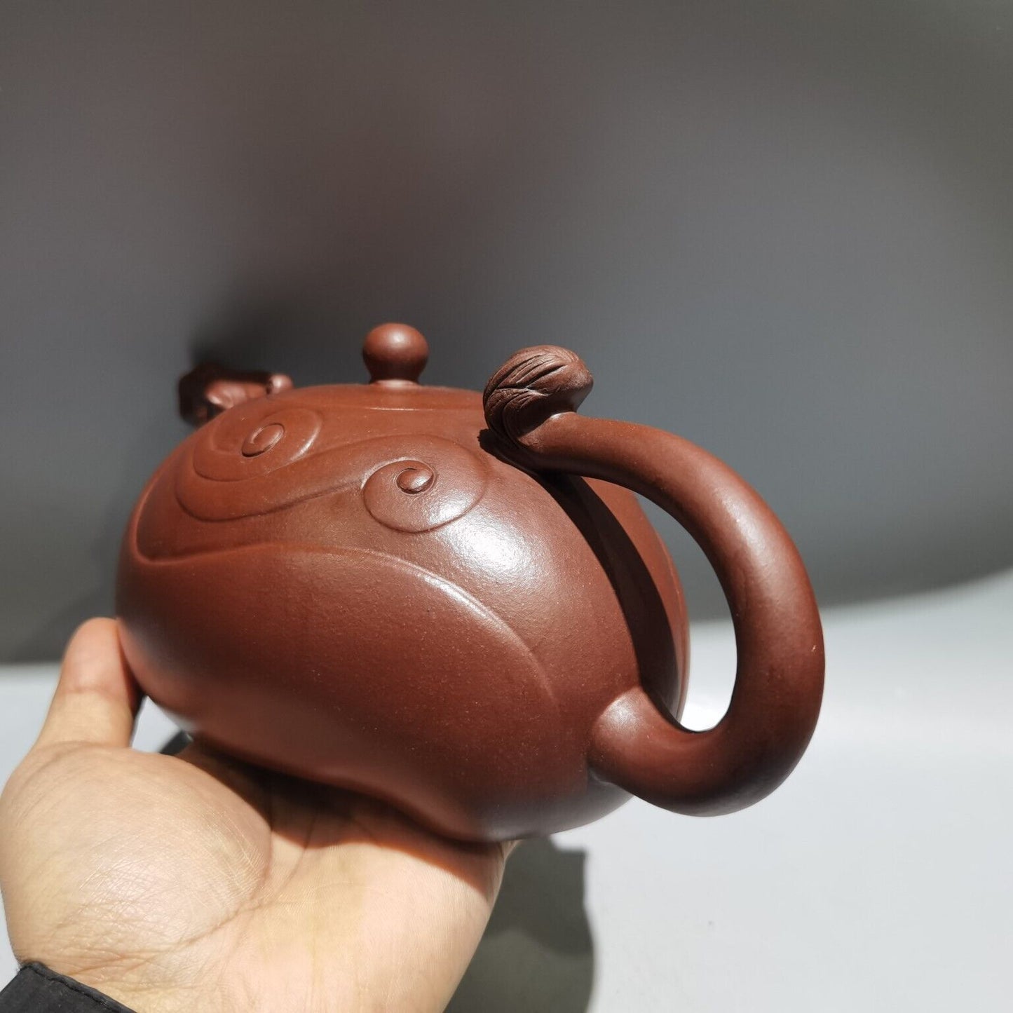 Vintage Chinese Yixing Purple Clay Teapot Zisha Ceramic Carving Nice Teaware Art