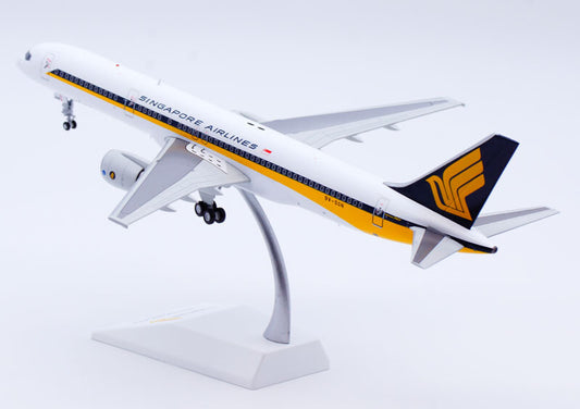 1:200 JC Wings SINGAPORE AIRLINES BOEING 757-200 Airplane Diecast Aircraft Model