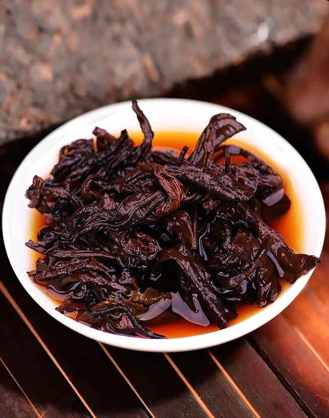 500g Icelandic Puerh Spring BaNuo ancient puerh trees tea Raw pu-erh Uncooked