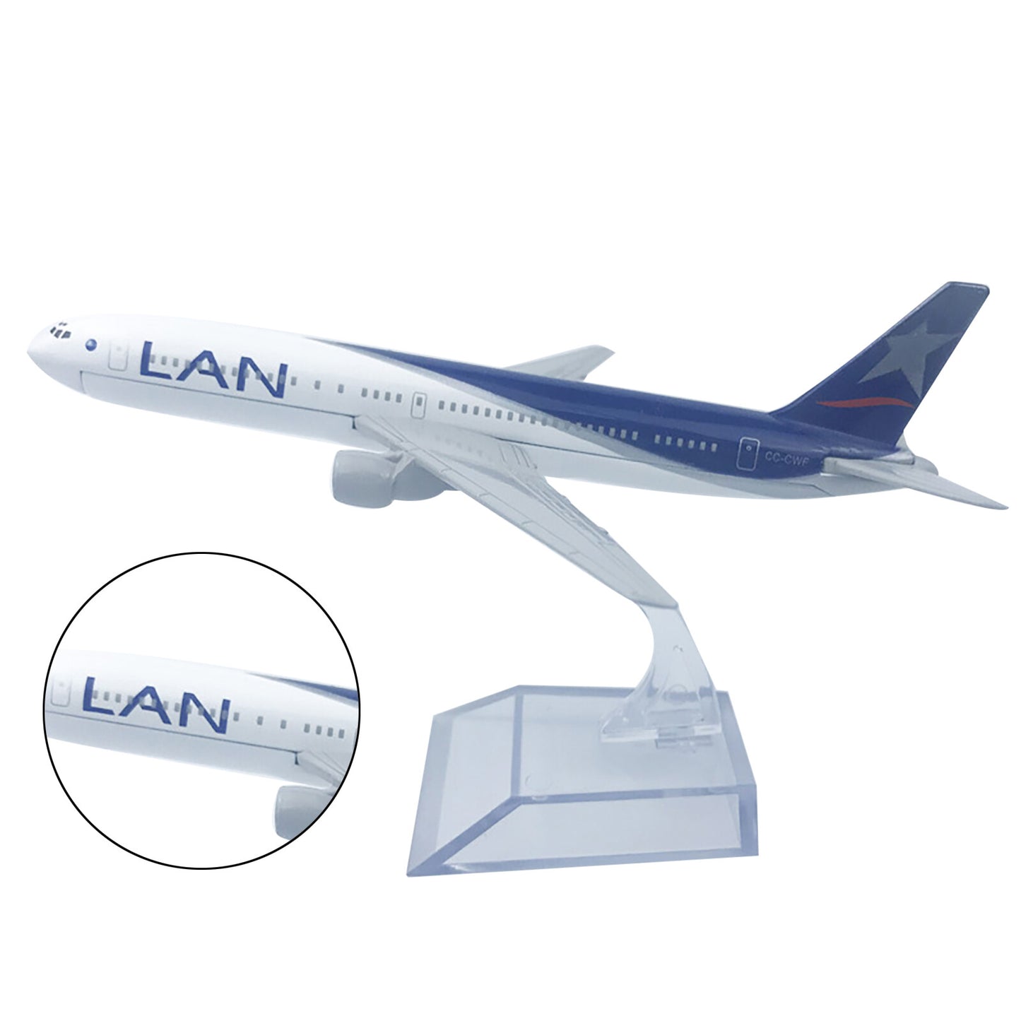 1:400 Scale 16cm Chile 777 Alloy Model Airplane With Base Souvenir Display