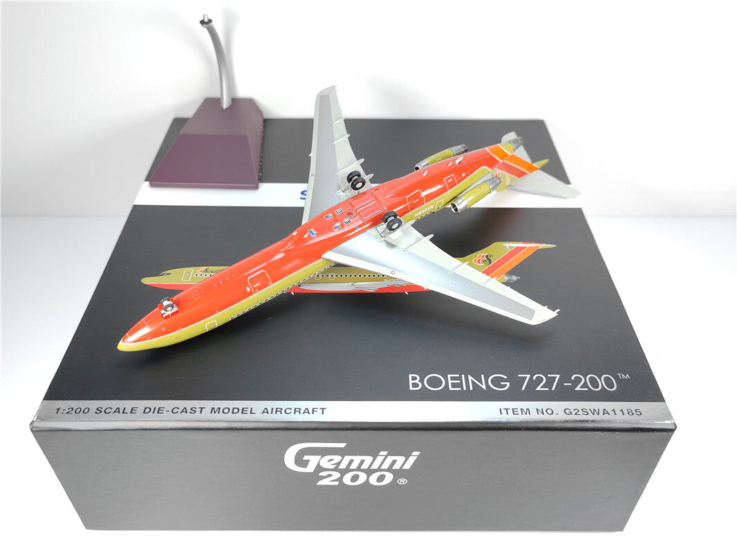1:200 Geminijets Southwest B727-200 Passenger Airplane Diecast Aircraft Model