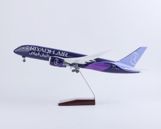 1:130 43CM RIYADH AIR BOEING 787 Passenger Airplane Landing Gear Resin Model