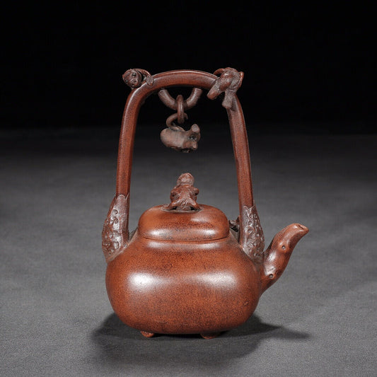 Chinese Yixing Zisha Clay Handmade Exquisite Teapot (五代封侯 底款:陈鸣远)