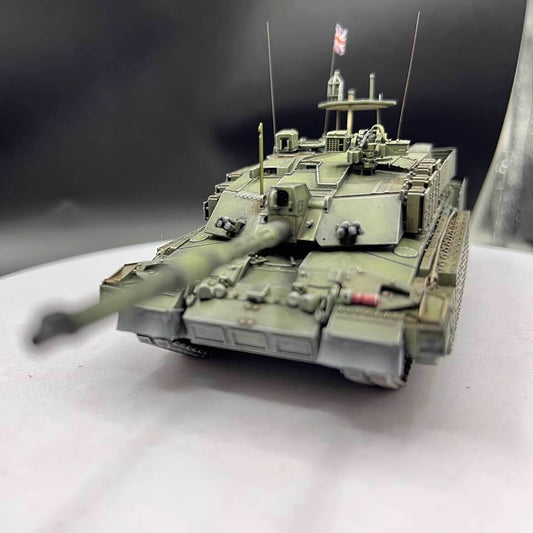 AM 1/72 British Challenger 2 TES Main Battle Tank Maximum Protection Model