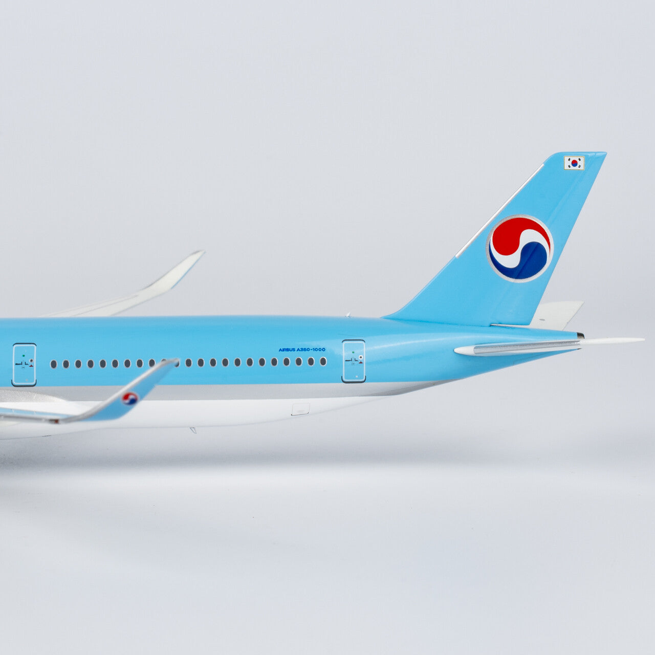 1:400 NG Model KOREAN AIR Airbus 350-1000 Passenger Plane Diecast Aircraft Model