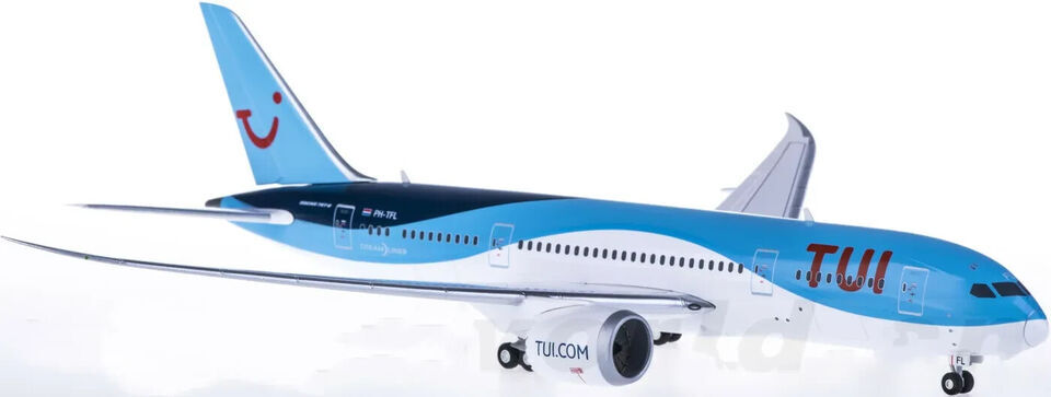 1:200 29CM Herpa TUI Dream Liner BOEING 787-8 Passenger Plane ABS Plastic Model