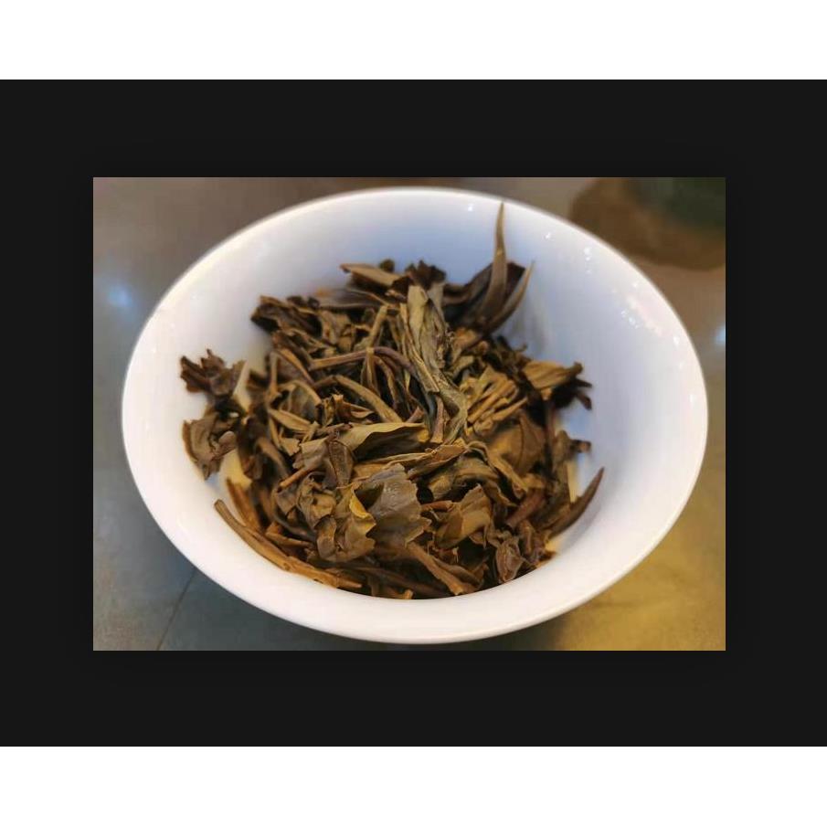 Mengku Rong's 2008 Mengku Old Tree Green Cake Pu'er Raw Tea Puer Aged 400g