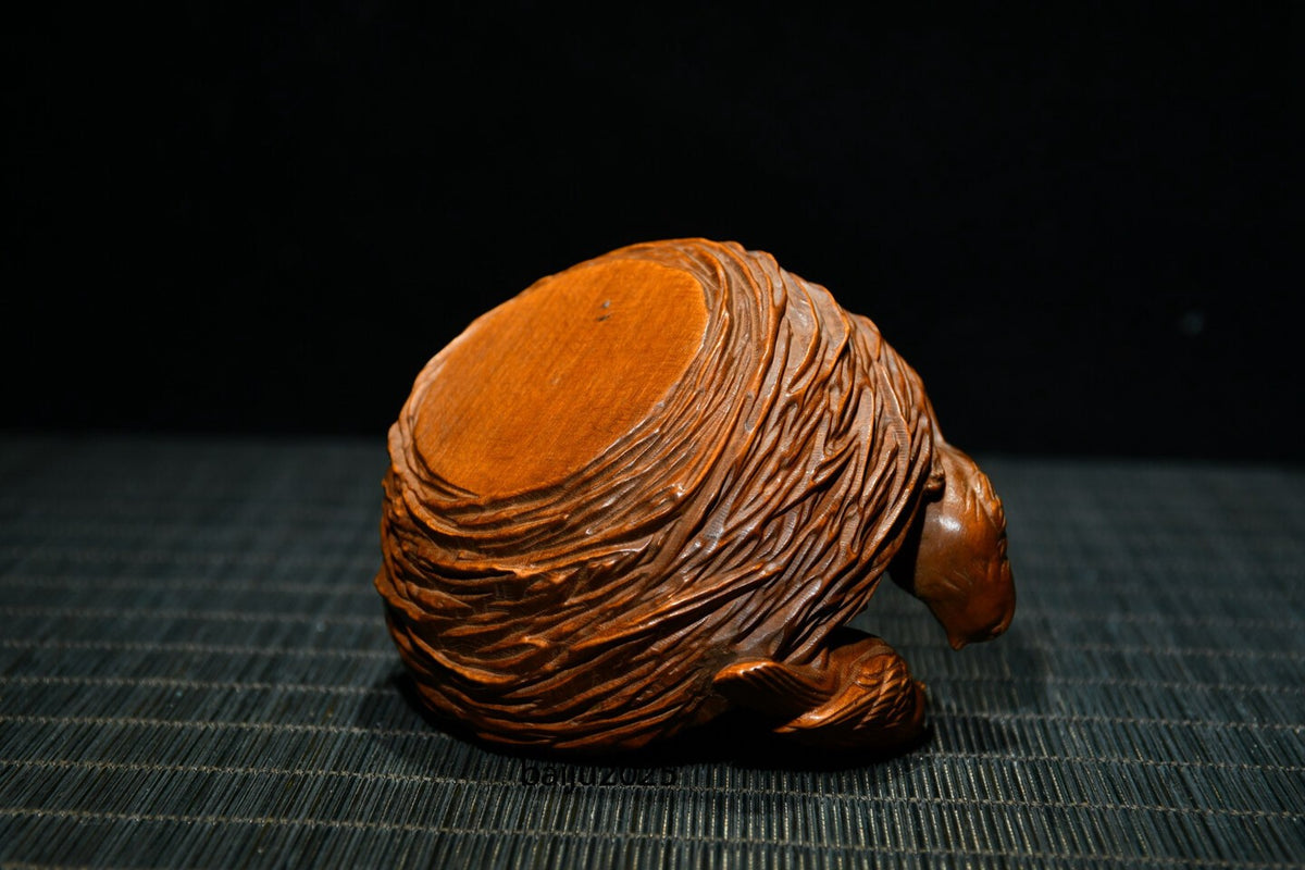 Chinese Antique Boxwood Carved Exquisite Bird's Nest Statue Collection Gift Art