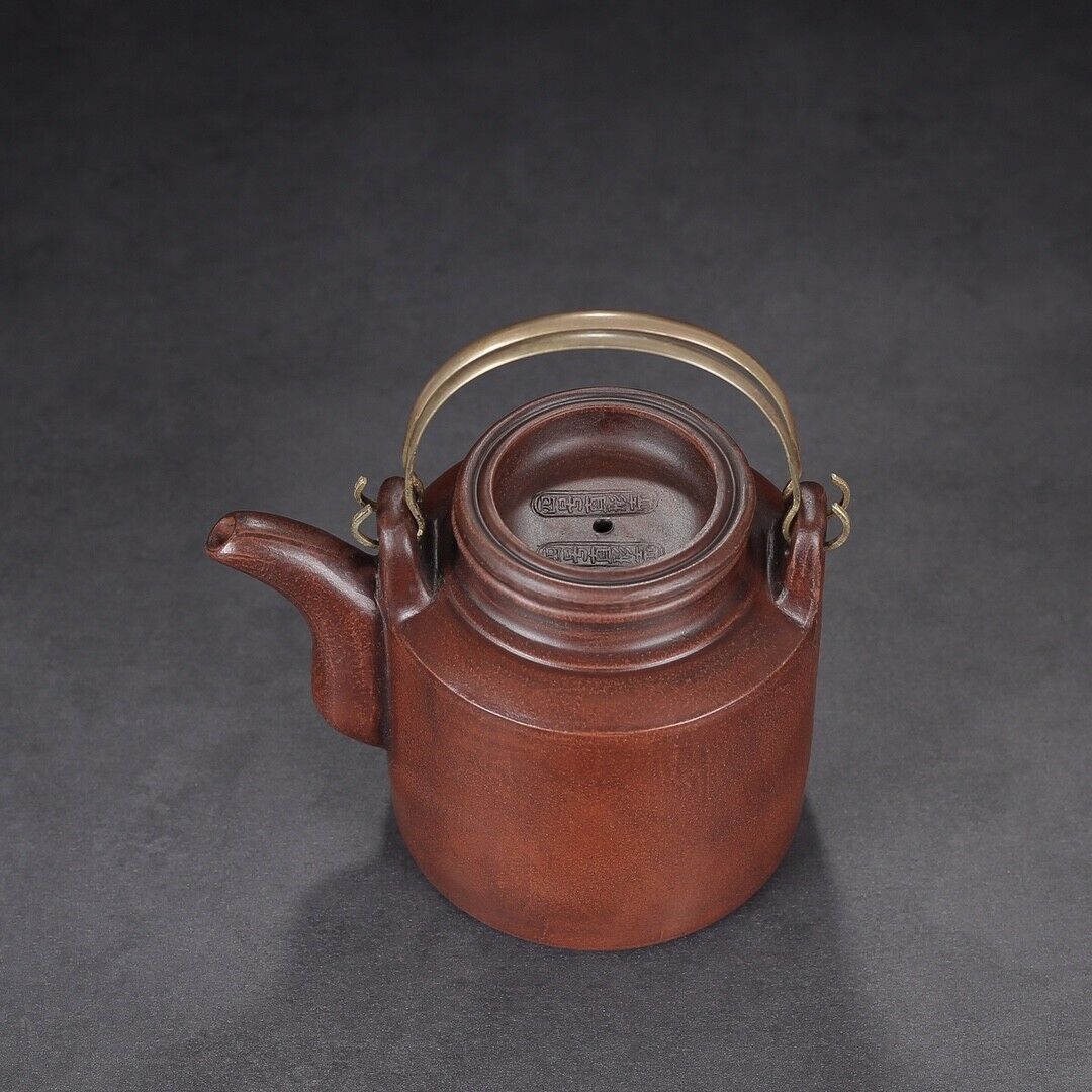 Chinese Yixing Zisha Clay Handmade Exquisite Teapot (洋桶 底款:周桂珍)