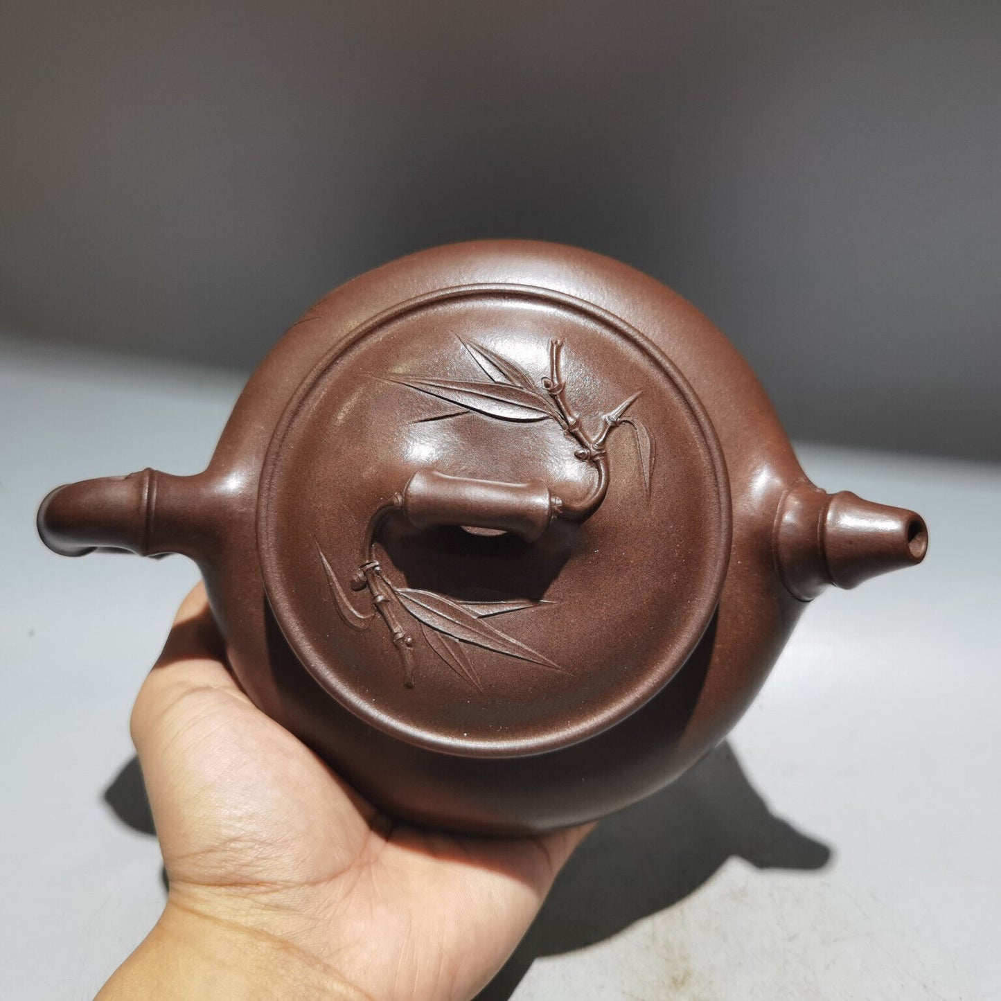 Chinese Yixing Zisha Clay Handmade Exquisite Teapot (竹节仿古壶 低款:季益顺)