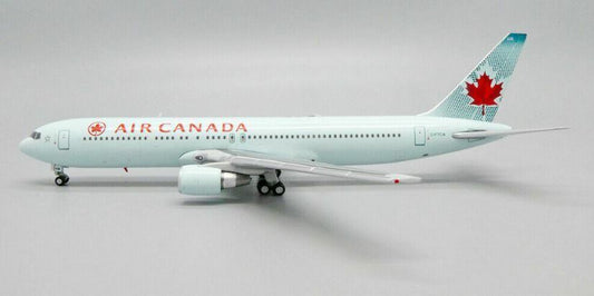 1:400 JC Wings AIR CANADA BOEING 767-300ER Passenger Airplane Diecast Model