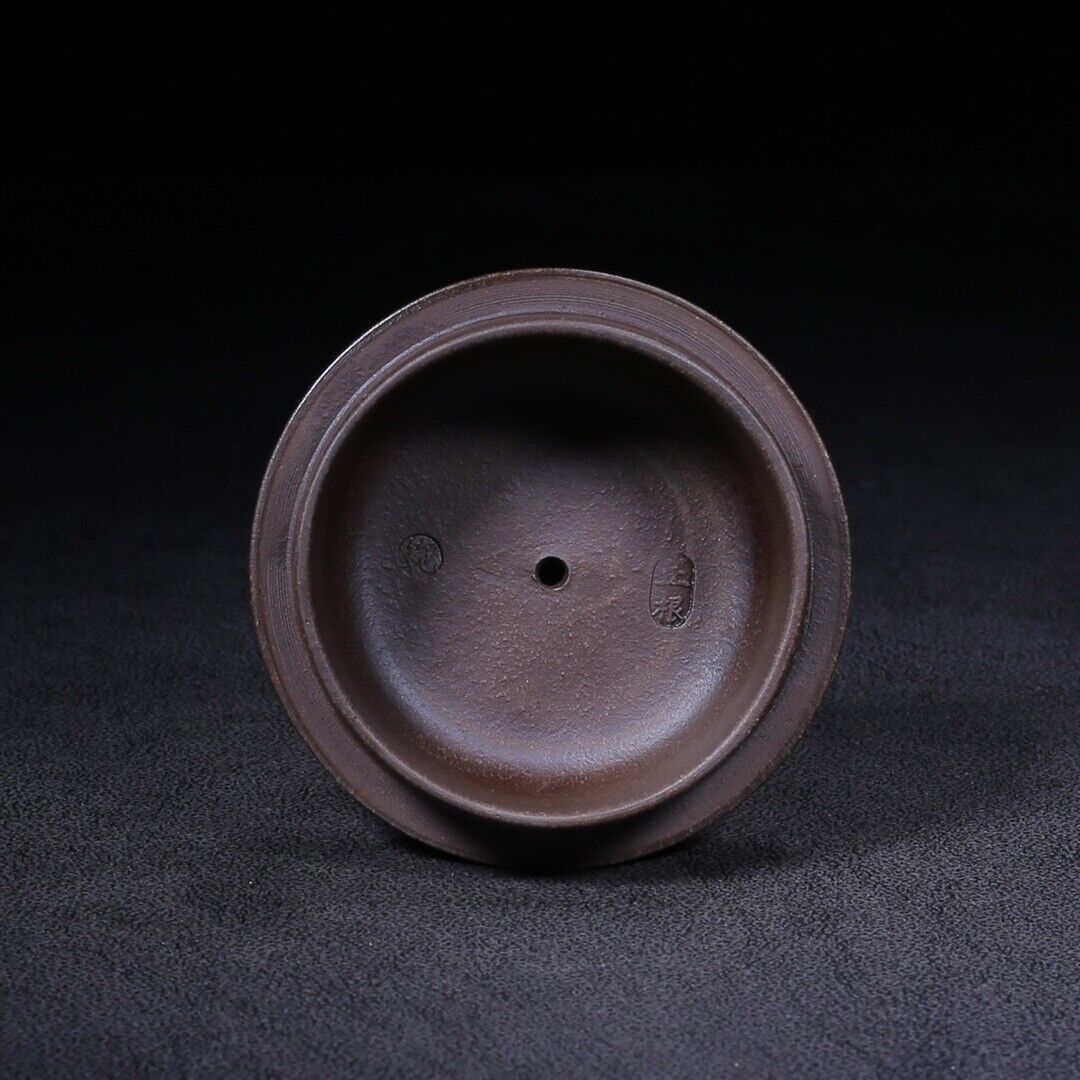 Chinese Yixing Zisha Clay Handmade Exquisite Teapot (菱花 底款:范正根)