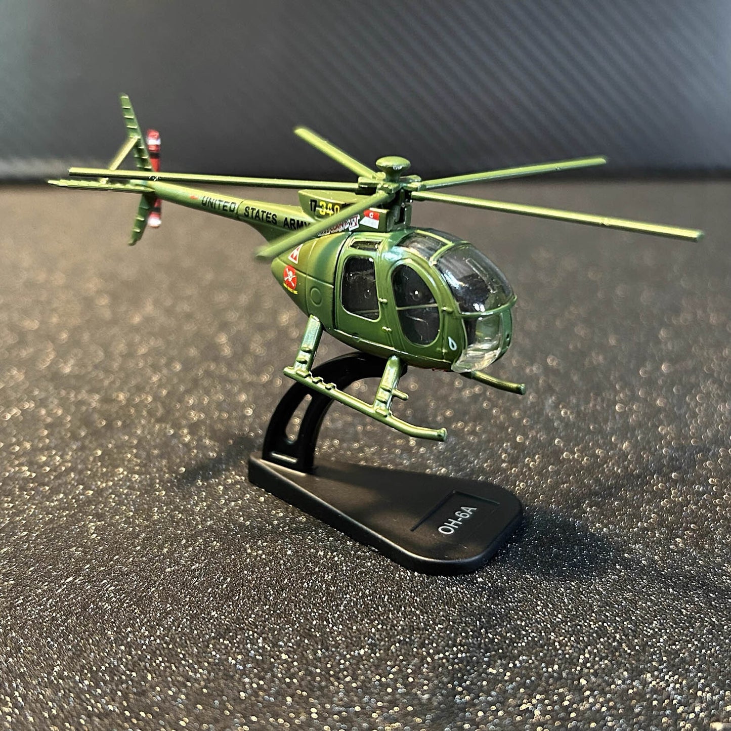 Alloy 1/100 Scale US Army OH-6A Cayuse Helicopter Finished Model Toy Collection