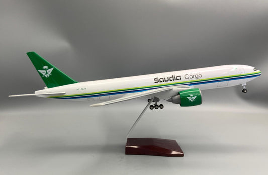 1:157 47CM Saudi Cargo BOEING 777-300ER Aircraft Landing Gear Resin Plane Model
