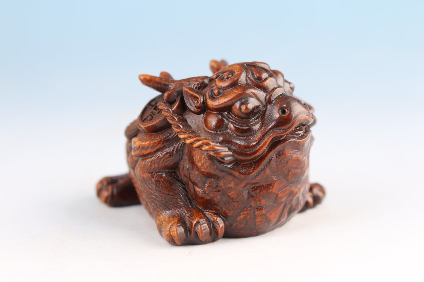 chinese boxwood jinchan fortune frog statue figure Tea pet Art Gift table deco