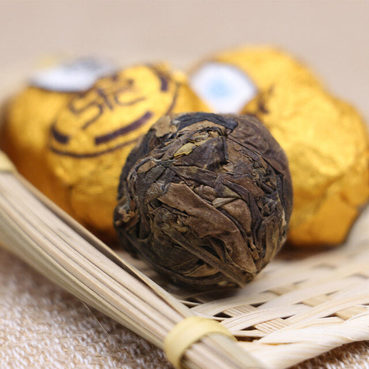 Organic Ball-shaped Aged Shou Mei Longevity Eyebrow Handmade White Tea Ball