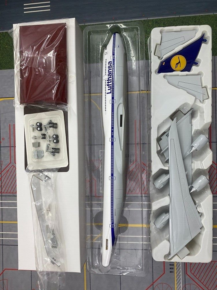 38CM 1:200 Hogan Lufthansa Boeing 747-8 Passenger Airplane ABS Plastic Model