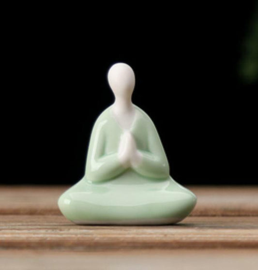 2.3" China Celadon Porcelain Ceramics Faceless Buddha Figurine Statue Statues24