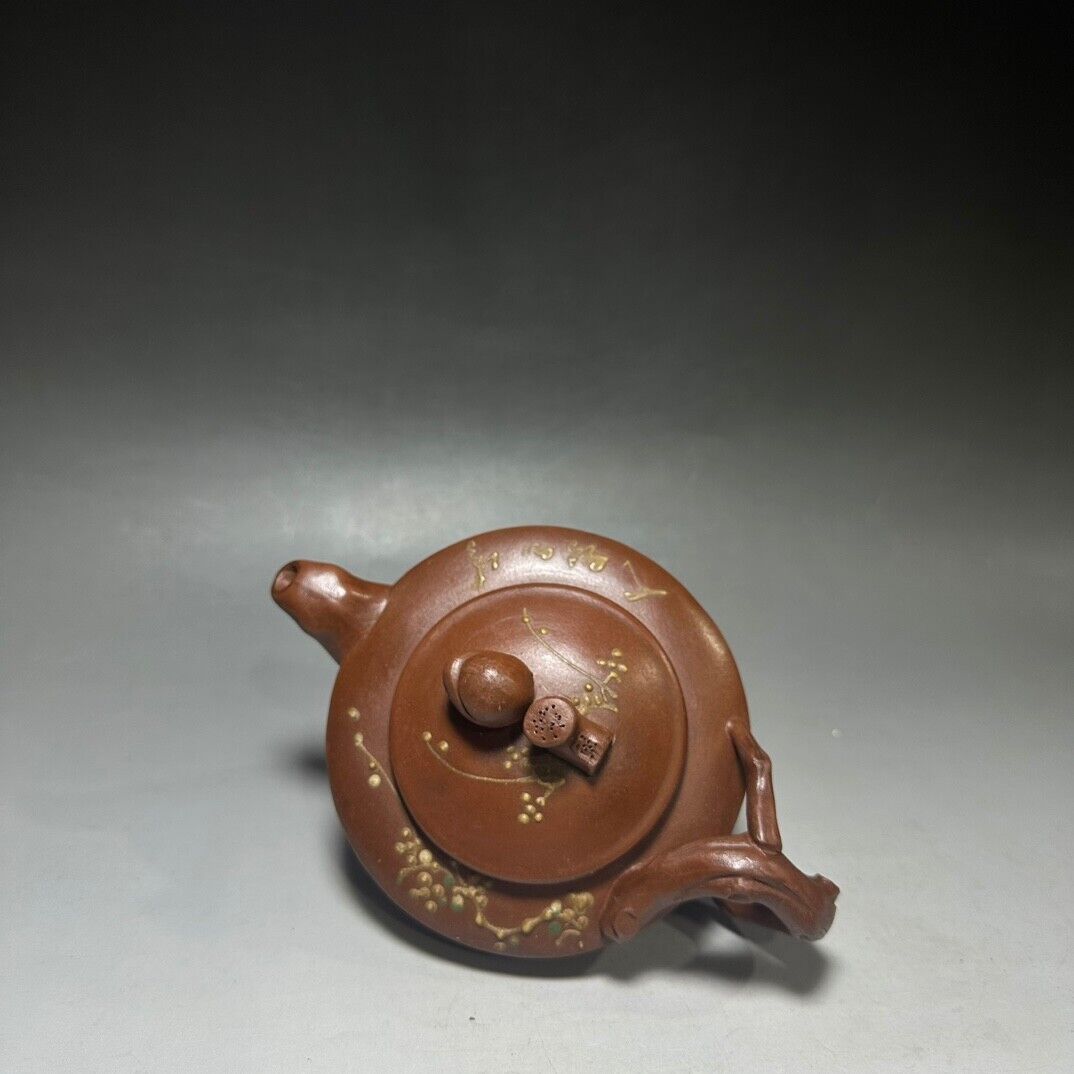 Chinese Yixing Zisha Clay Handmade Exquisite Teapot(泥绘仙桃壶 底款:顾景舟)
