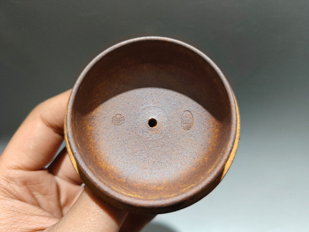 Chinese Yixing Zisha Clay Handmade Exquisite Teapot