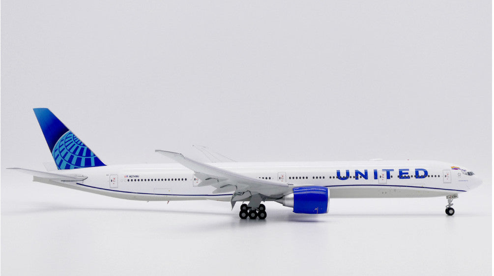 1:200 JC Wings United Airlines Plane B777-300 Flap Down Diecast Aircraft Model