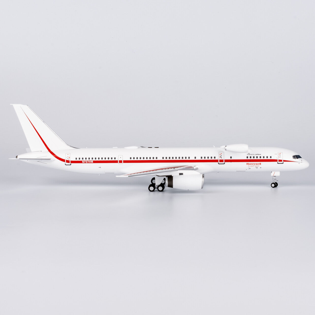1:200 NGmodels Honeywell Boeing 757-200 Passenger Airplane Diecast Plane Model